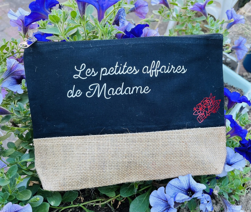 Trousse "Les petites affaires de Madame.... "    