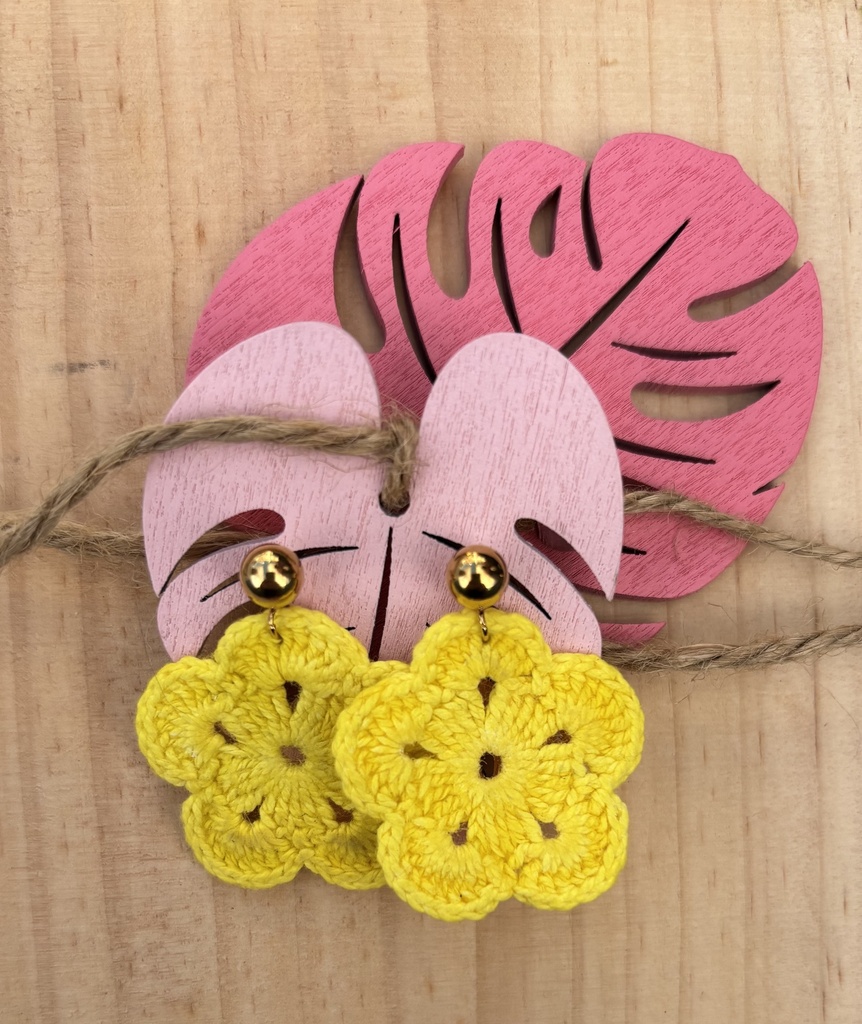 Boucles d'oreilles crochet *Fleur* jaune